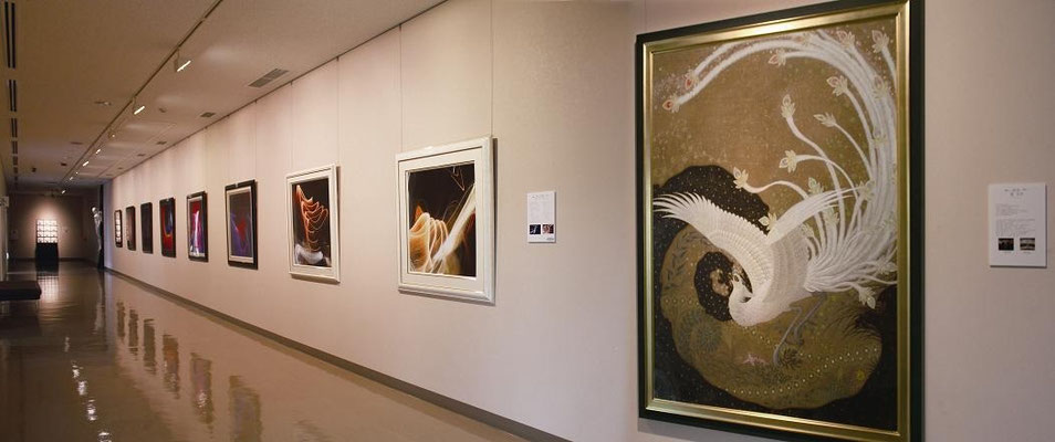 2012年09月01日 碧い石見の芸術祭2012（島根県浜田市三隅町）  「三隅アートプロジェクト」石正美術館の展示「回生」100F（右）。