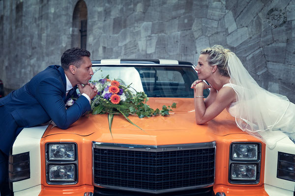 Brautpaar mit Brautauto Shooting Potsdam
