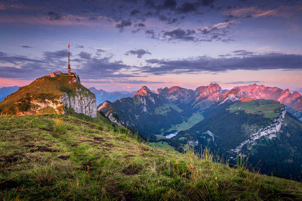 Bild Nr. 2020_5210: Der Alpstein im ersten Morgenlicht
