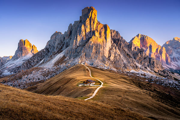 Bild Nr. 2022_8992: Sonnenaufgang am Passo Giau