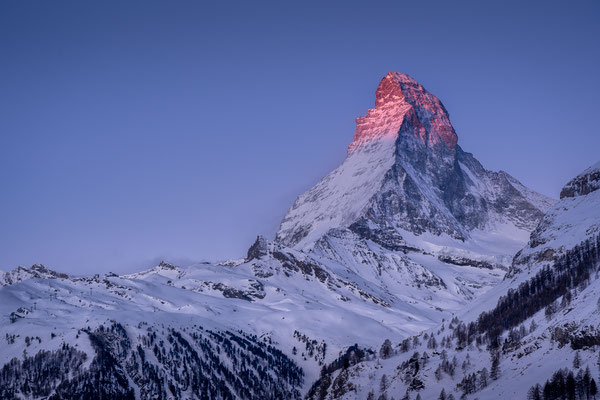 Bild Nr. 2021_2235: Matterhorn im Morgenrot