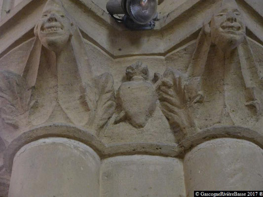 Sculpture chapiteau église de Plaisance du Gers la Charité