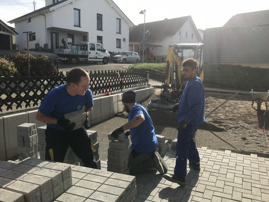 Freiburger Gartenbau Gelsomino - Strassenbau - Pflasterarbeit