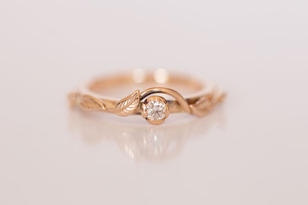 Verlobungsring 14 kt Gelbgold mit Diamant