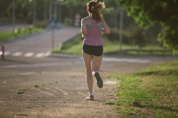 働く女性のヘルスケア：運動習慣　ジョギング