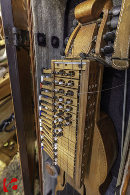 Mittelalterfest Zug 2019, Godefroy Brabant, Übungs Nyckelharpa