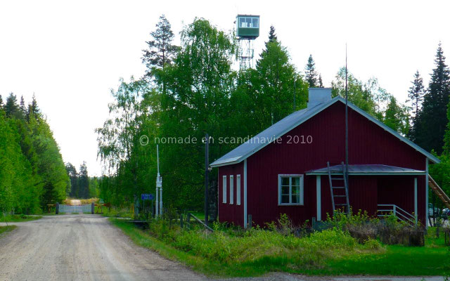 Poste-frontière finlandais à la frontière russe
