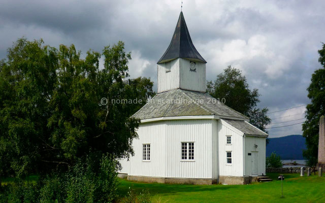 Les églises ont une forme octogonale