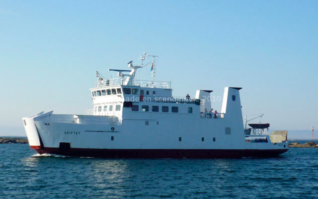 Le bateau qui nous emmène en Finlande continentale.