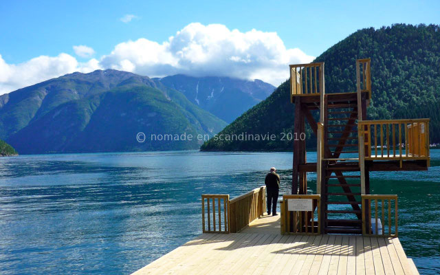 Kaupanger, essai de pêche sur le ponton