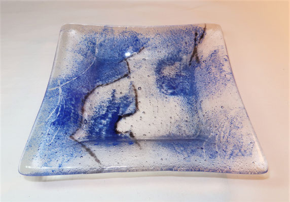 15 x 15 cm