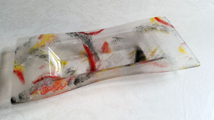 37 x 17 cm