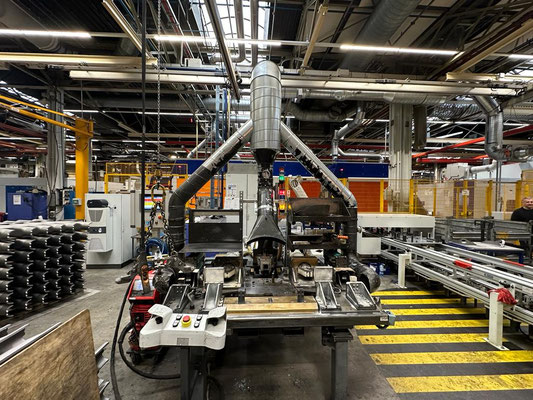 Lasdamp kanalen reinigen fabriek