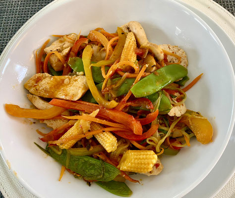 Wok of chicken and seasonal vegetables by ZsL
