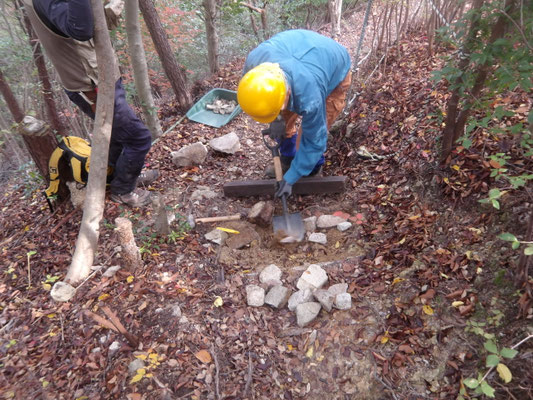 北逆瀬台口に階段を追設