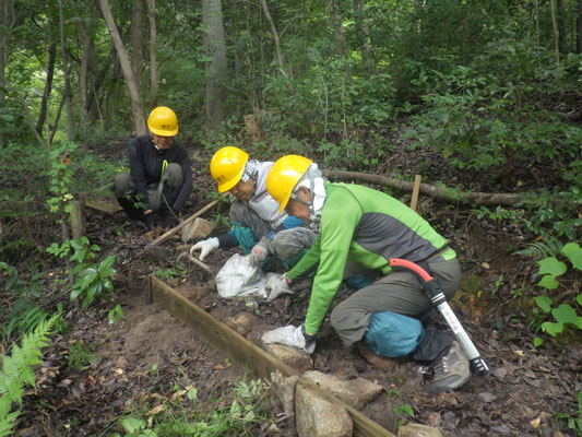 中央ルート入口の土留め