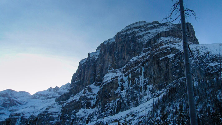  Stanley Headwall