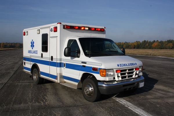 US Ambulance Front