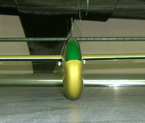 planeur Coquillaj Aeromod jaune et vert, détail de face