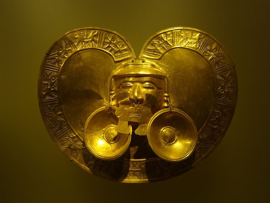 Im Goldmuseum Bogota