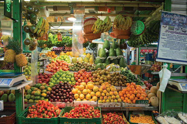 Abstecher zum Mercado Paloquemao - exotische Obst- & Gemüsevielfalt