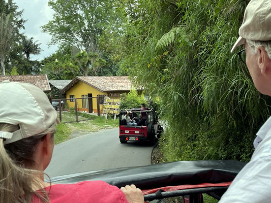 Fahrt im Jeep ins Cocora-Tal