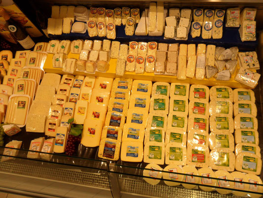 Fleischtheke und Wurst bei EDEKA in Lahnau Dorlar
