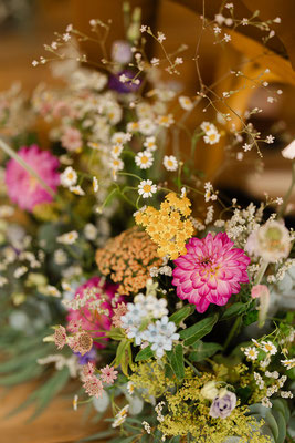 Flowers for ceremony