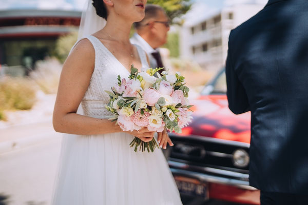 pale pink bridal bouquet 