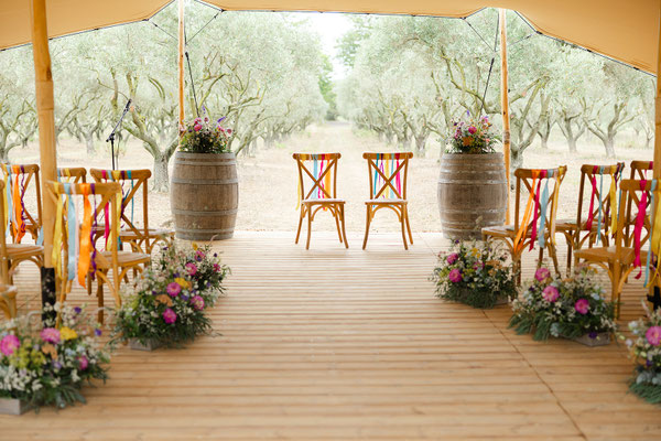 aisle flowers ceremony