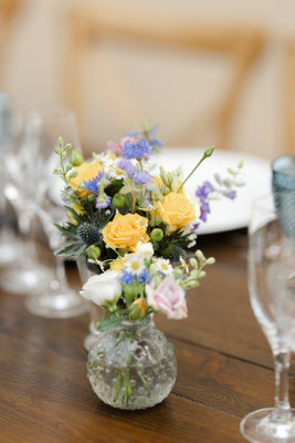 vase avec fleurs 
