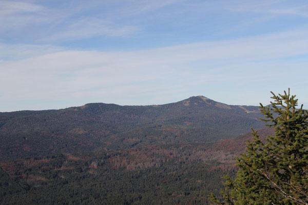 Blick von Kleinen Falkenstein zum Arber