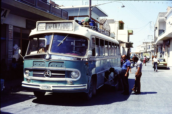 Bus nach Knossos