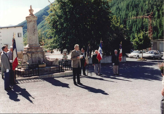 Le discours d'André Mudler rappelant les combats du printemps 1945.