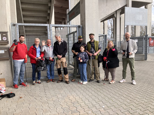 Foto 2: die engagierten Helfer.