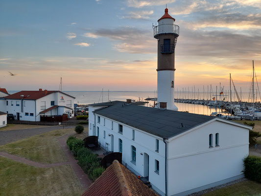 Alter Leuchtturm und Hafen Timmendorf Ostseeinsel Poel