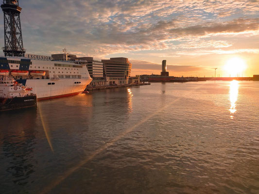 Abschied in Tanger Med