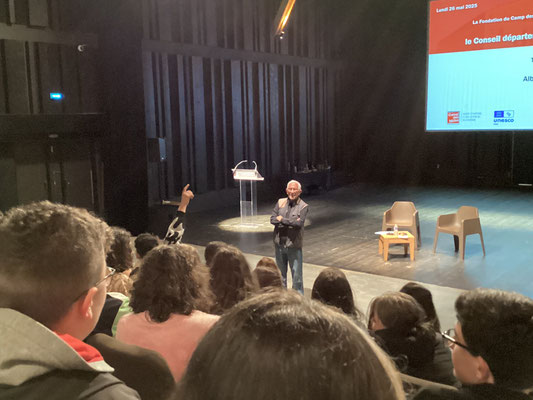 Les questions des élèves à M. Barbouth