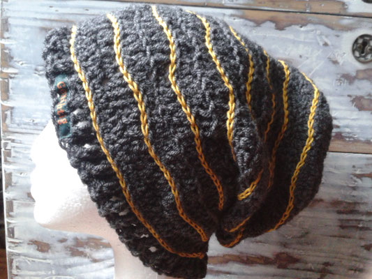Swell-Long-Beanie