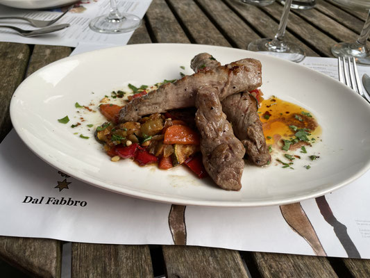 Lammfilet. Filetto di agnello. lamb fillet.