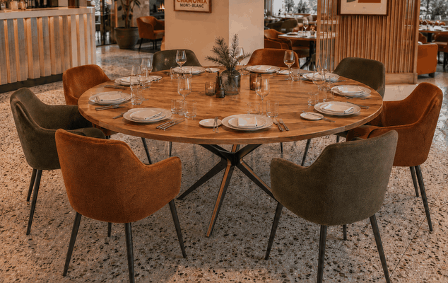 Tables rondes de restaurant sur piètement Mikado SebYa