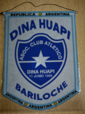BANDERIN ASOCIACIÓN CLUB ATLÉTICO DINA HUAPI (BARILOCHE)