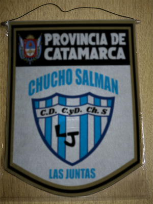 BANDERIN 40 CM DORADO CHUCHO SALMAN LAS JUNTAS