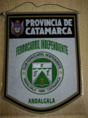BANDERIN 40 CM DORADO FERROCARRIL INDEPENDIENTE ANDALGALA