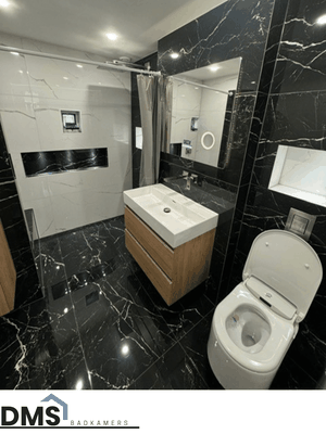 badkamer-met-montage-deal-dms-badkamers-renovatie-klant-3