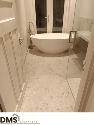 uitgevoerde-badkamer-renovatie-bij-klant-cc