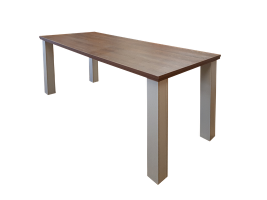"Cajus" Tisch aus Echtholz mit Edelstahlfüßen