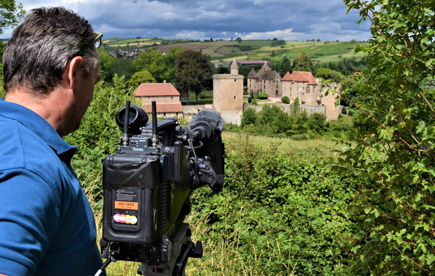 PRINCIPAL FILMS : more than 20 years of developing and producing AWARD-WINNING DOCUMENTARIES - EYE-CATCHING BUSINESS TV - REMARKABLE ACTION MOVIES - REAL LIFE HUMAN INTEREST FILMS