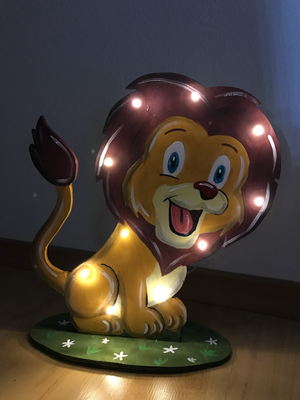 Lampe Löwe