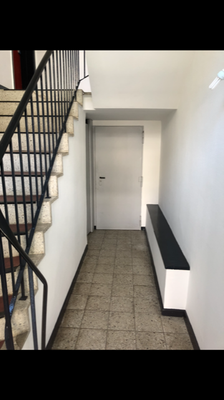 "Treppenhaus Renovierung"